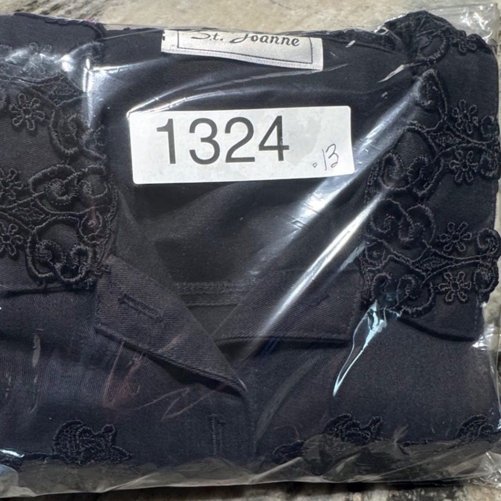 St. Joanne Lace Embroidered  Vest Womens XL Black Fringe Sleeveless Button Down - Picture 7 of 7